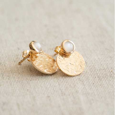 Boucles d'oreilles devant derrière pierre de lune plaqué or