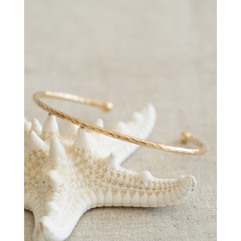 Bangle thin twisted gold plated trend