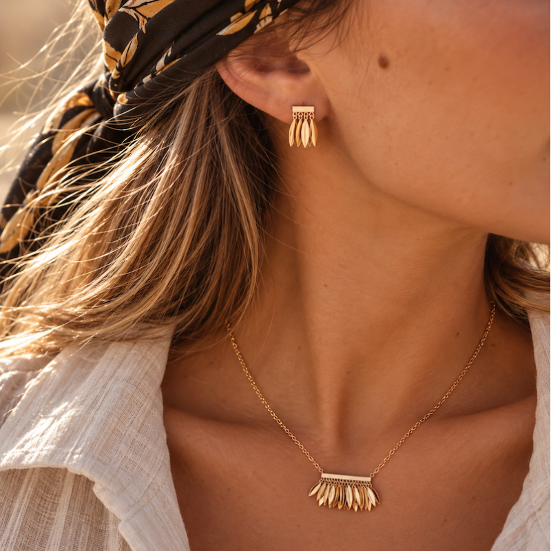 Collier Lilie