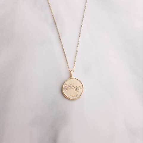 Collar Signo astrológico Tauro bañado en oro
